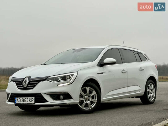 Білий Рено Меган, об'ємом двигуна 1.5 л та пробігом 245 тис. км за 13333 $, фото 1 на Automoto.ua