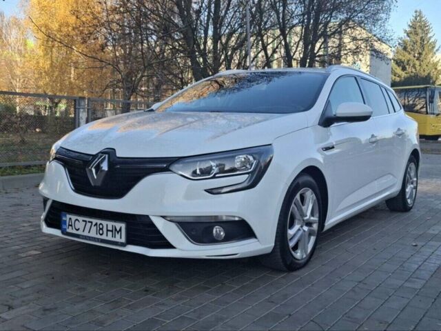 Белый Рено Меган, объемом двигателя 1.46 л и пробегом 243 тыс. км за 9900 $, фото 1 на Automoto.ua