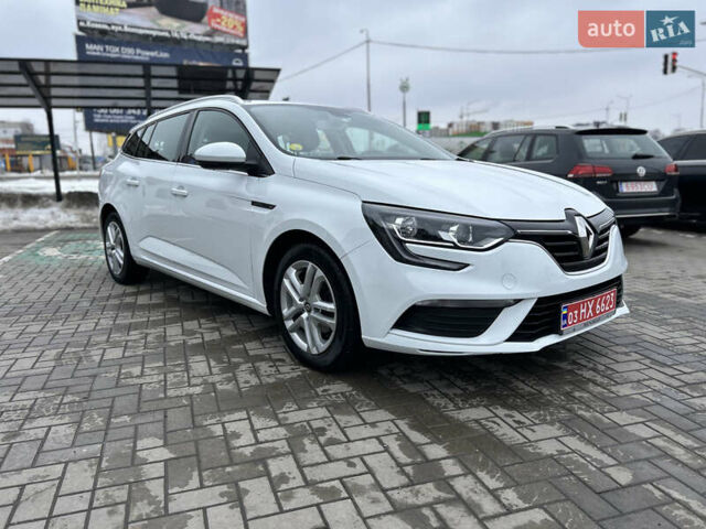 Белый Рено Меган, объемом двигателя 1.5 л и пробегом 174 тыс. км за 12950 $, фото 1 на Automoto.ua