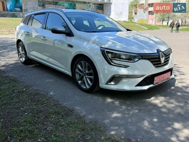 Белый Рено Меган, объемом двигателя 1.46 л и пробегом 139 тыс. км за 14200 $, фото 1 на Automoto.ua