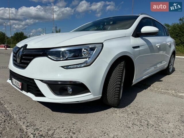 Белый Рено Меган, объемом двигателя 1.5 л и пробегом 90 тыс. км за 15600 $, фото 1 на Automoto.ua