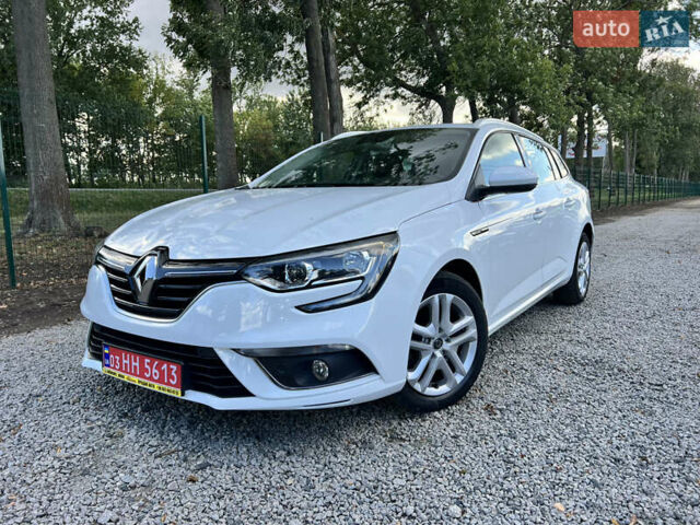 Белый Рено Меган, объемом двигателя 1.5 л и пробегом 182 тыс. км за 14900 $, фото 1 на Automoto.ua