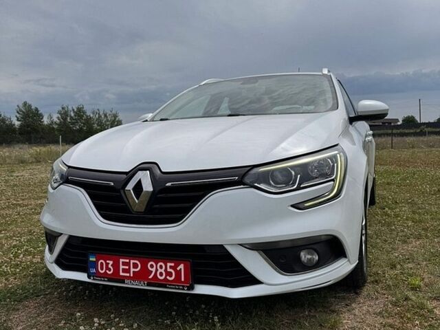 Білий Рено Меган, об'ємом двигуна 1.46 л та пробігом 199 тис. км за 12500 $, фото 1 на Automoto.ua