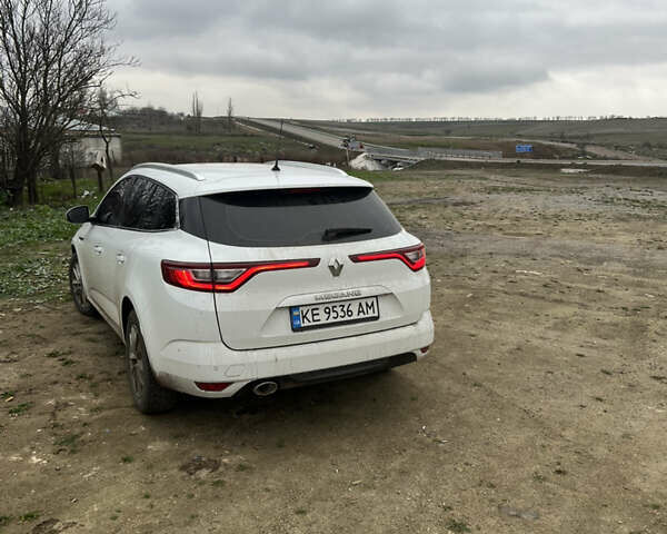 Белый Рено Меган, объемом двигателя 1.46 л и пробегом 210 тыс. км за 14500 $, фото 1 на Automoto.ua