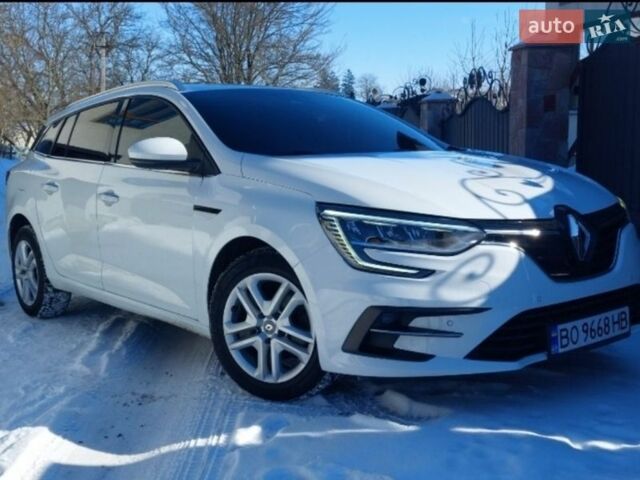 Белый Рено Меган, объемом двигателя 1.46 л и пробегом 188 тыс. км за 13500 $, фото 1 на Automoto.ua