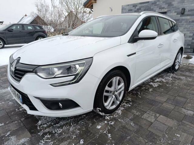 Белый Рено Меган, объемом двигателя 1.5 л и пробегом 118 тыс. км за 15100 $, фото 1 на Automoto.ua