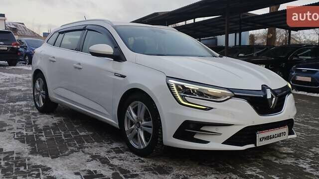 Белый Рено Меган, объемом двигателя 1.5 л и пробегом 167 тыс. км за 14200 $, фото 1 на Automoto.ua