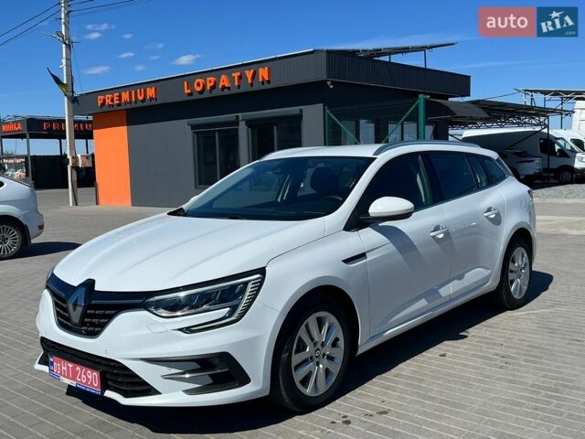Белый Рено Меган, объемом двигателя 1.46 л и пробегом 202 тыс. км за 14618 $, фото 1 на Automoto.ua