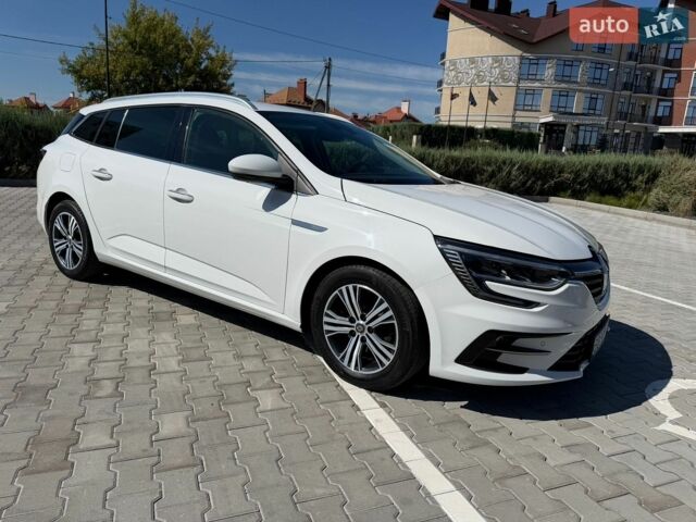 Белый Рено Меган, объемом двигателя 1.46 л и пробегом 153 тыс. км за 15300 $, фото 1 на Automoto.ua