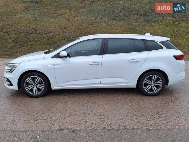 Белый Рено Меган, объемом двигателя 1.3 л и пробегом 110 тыс. км за 14700 $, фото 1 на Automoto.ua