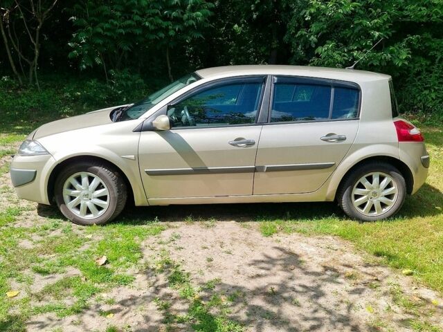 Бежевий Рено Меган, об'ємом двигуна 1.6 л та пробігом 208 тис. км за 3900 $, фото 1 на Automoto.ua