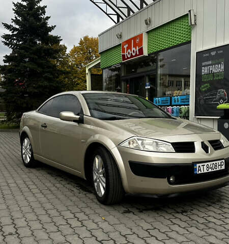 Бежевий Рено Меган, об'ємом двигуна 1.6 л та пробігом 245 тис. км за 4300 $, фото 1 на Automoto.ua