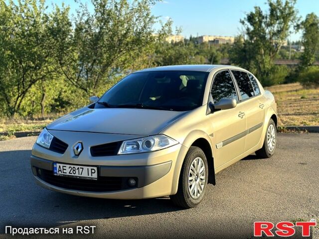 Бежевий Рено Меган, об'ємом двигуна 1.6 л та пробігом 267 тис. км за 4600 $, фото 1 на Automoto.ua