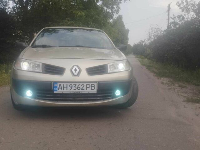 Бежевый Рено Меган, объемом двигателя 1.4 л и пробегом 285 тыс. км за 4000 $, фото 1 на Automoto.ua