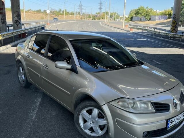 Бежевий Рено Меган, об'ємом двигуна 1.6 л та пробігом 300 тис. км за 4000 $, фото 1 на Automoto.ua