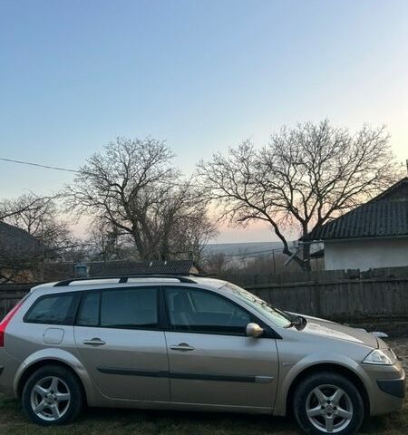 Бежевый Рено Меган, объемом двигателя 1.6 л и пробегом 110 тыс. км за 4500 $, фото 1 на Automoto.ua