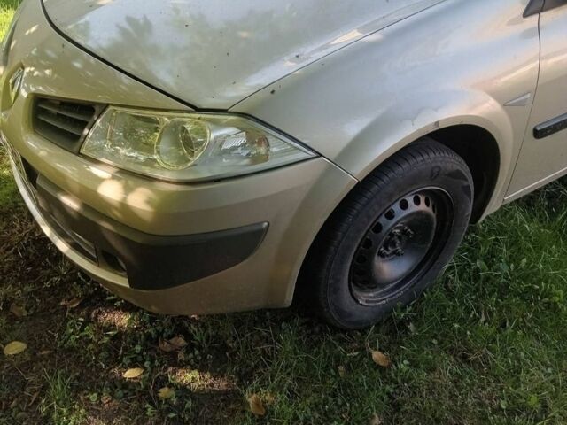 Бежевий Рено Меган, об'ємом двигуна 1.6 л та пробігом 391 тис. км за 1400 $, фото 1 на Automoto.ua