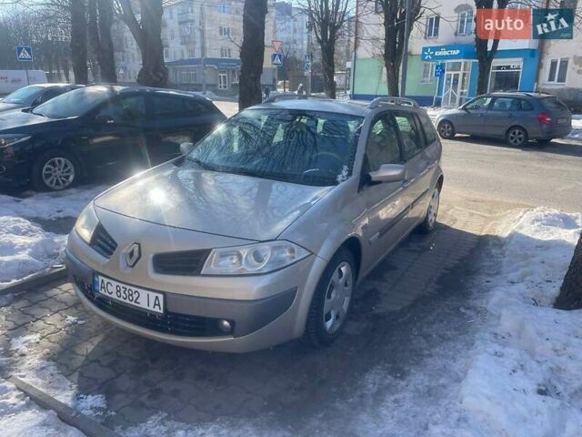 Бежевый Рено Меган, объемом двигателя 2 л и пробегом 172 тыс. км за 5600 $, фото 1 на Automoto.ua