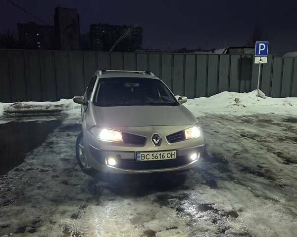 Бежевий Рено Меган, об'ємом двигуна 1.87 л та пробігом 380 тис. км за 3850 $, фото 1 на Automoto.ua