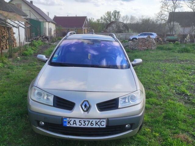 Бежевий Рено Меган, об'ємом двигуна 1.6 л та пробігом 197 тис. км за 5200 $, фото 1 на Automoto.ua