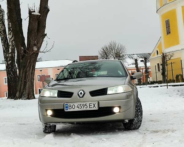 Бежевий Рено Меган, об'ємом двигуна 1.6 л та пробігом 231 тис. км за 4350 $, фото 1 на Automoto.ua