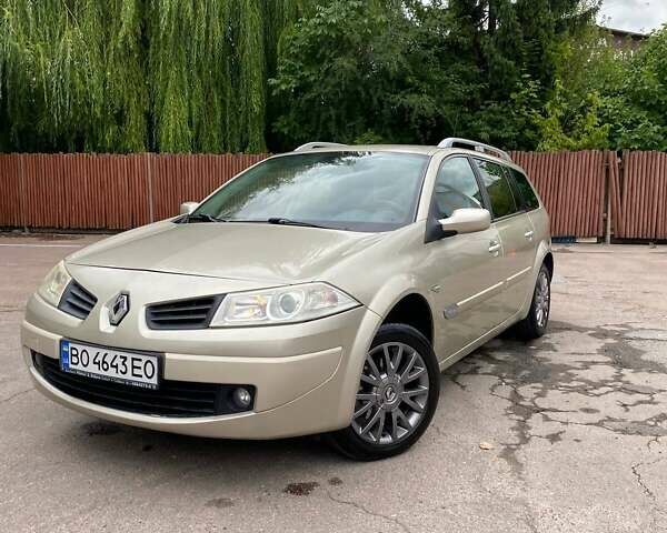Бежевый Рено Меган, объемом двигателя 1.6 л и пробегом 190 тыс. км за 5900 $, фото 1 на Automoto.ua