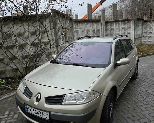 Бежевий Рено Меган, об'ємом двигуна 1.5 л та пробігом 227 тис. км за 5000 $, фото 1 на Automoto.ua