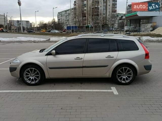 Бежевий Рено Меган, об'ємом двигуна 1.6 л та пробігом 240 тис. км за 5850 $, фото 1 на Automoto.ua