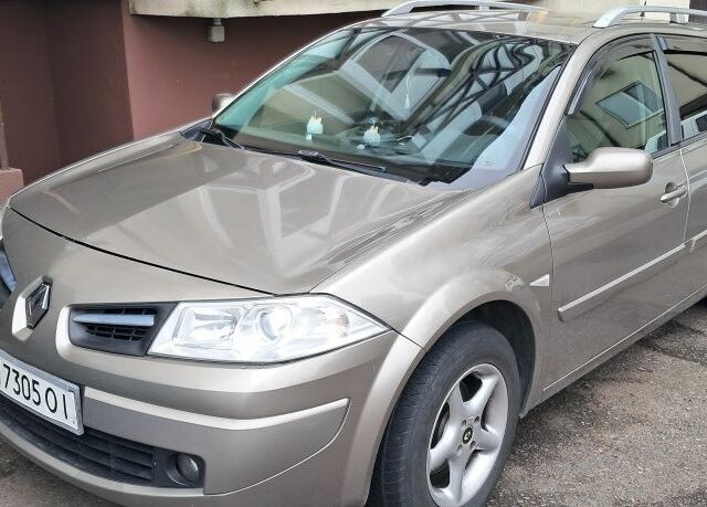 Бежевий Рено Меган, об'ємом двигуна 1.4 л та пробігом 296 тис. км за 4500 $, фото 1 на Automoto.ua