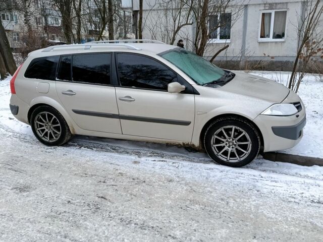 Бежевый Рено Меган, объемом двигателя 1.6 л и пробегом 250 тыс. км за 5950 $, фото 1 на Automoto.ua