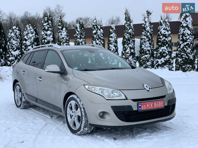 Бежевый Рено Меган, объемом двигателя 1.5 л и пробегом 245 тыс. км за 6550 $, фото 1 на Automoto.ua