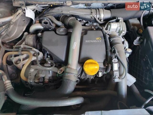 Бежевый Рено Меган, объемом двигателя 1.5 л и пробегом 315 тыс. км за 7800 $, фото 1 на Automoto.ua