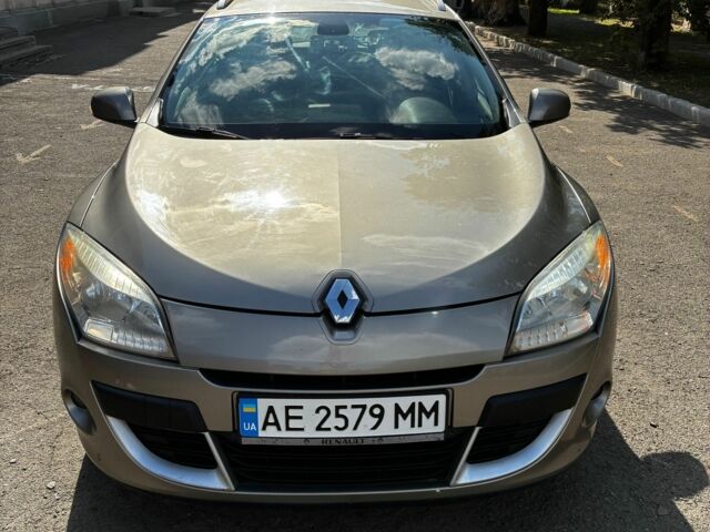 Бежевий Рено Меган, об'ємом двигуна 1.5 л та пробігом 213 тис. км за 7100 $, фото 1 на Automoto.ua