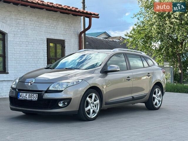Бежевый Рено Меган, объемом двигателя 1.5 л и пробегом 262 тыс. км за 7800 $, фото 1 на Automoto.ua