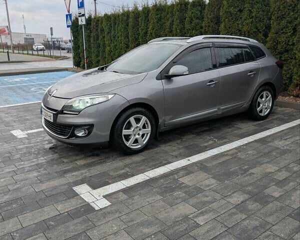 Бежевий Рено Меган, об'ємом двигуна 1.5 л та пробігом 320 тис. км за 8250 $, фото 1 на Automoto.ua