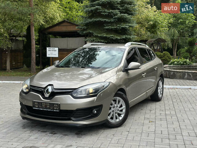 Бежевый Рено Меган, объемом двигателя 1.5 л и пробегом 220 тыс. км за 8350 $, фото 1 на Automoto.ua