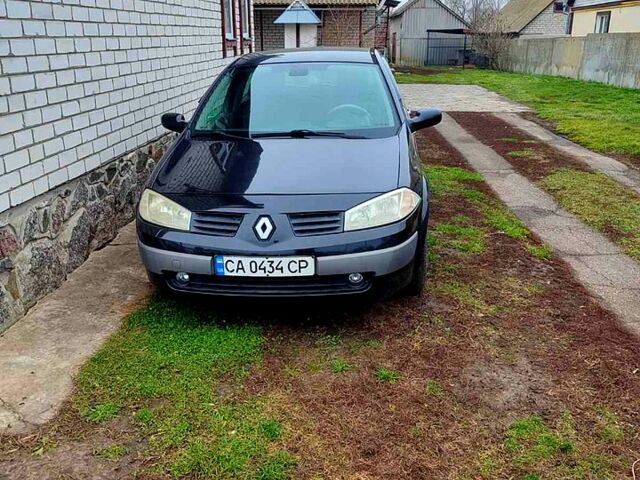 Черный Рено Меган, объемом двигателя 1.4 л и пробегом 200 тыс. км за 3100 $, фото 1 на Automoto.ua