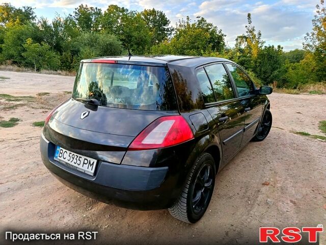 Черный Рено Меган, объемом двигателя 1.5 л и пробегом 290 тыс. км за 3400 $, фото 1 на Automoto.ua