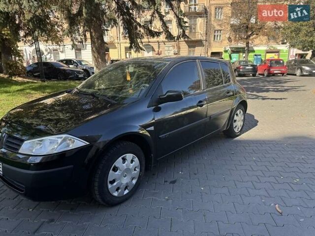 Черный Рено Меган, объемом двигателя 1.4 л и пробегом 235 тыс. км за 4100 $, фото 1 на Automoto.ua