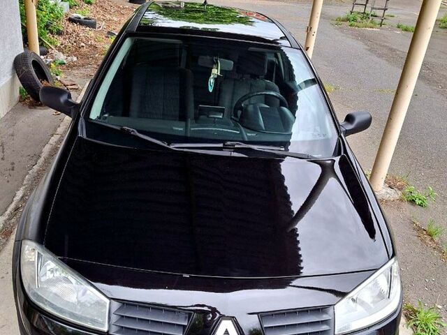 Чорний Рено Меган, об'ємом двигуна 1.4 л та пробігом 257 тис. км за 4800 $, фото 1 на Automoto.ua