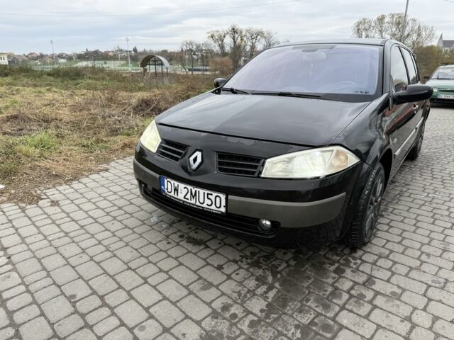 Черный Рено Меган, объемом двигателя 1.6 л и пробегом 234 тыс. км за 1400 $, фото 1 на Automoto.ua