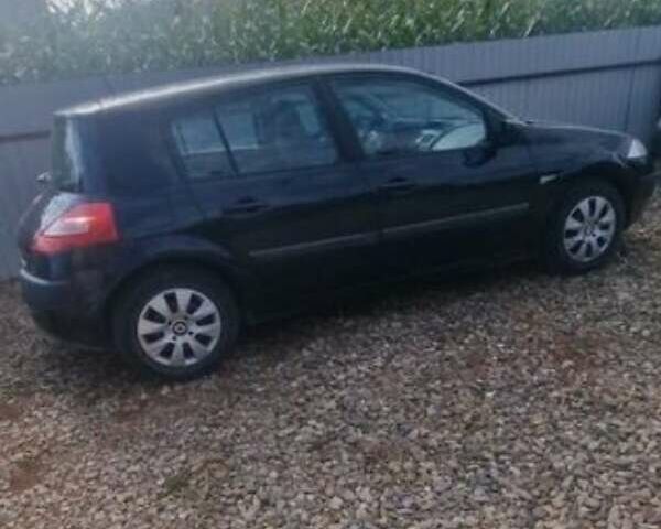 Черный Рено Меган, объемом двигателя 1.6 л и пробегом 250 тыс. км за 4250 $, фото 1 на Automoto.ua