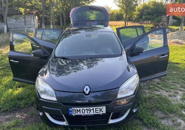 Чорний Рено Меган, об'ємом двигуна 1.6 л та пробігом 214 тис. км за 7500 $, фото 1 на Automoto.ua