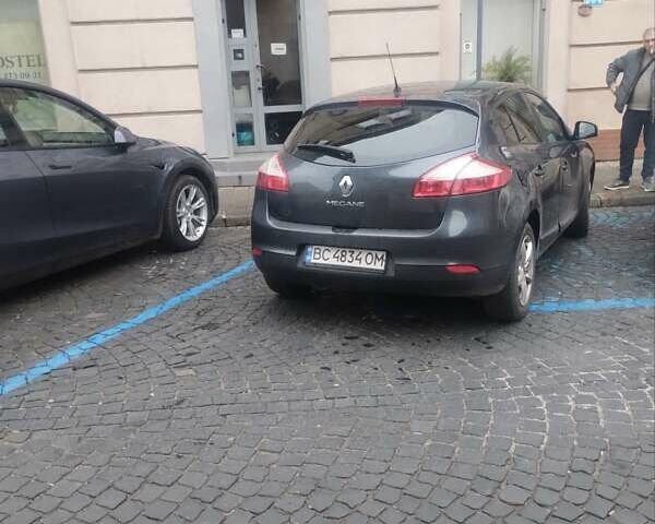 Чорний Рено Меган, об'ємом двигуна 1.5 л та пробігом 234 тис. км за 6500 $, фото 1 на Automoto.ua