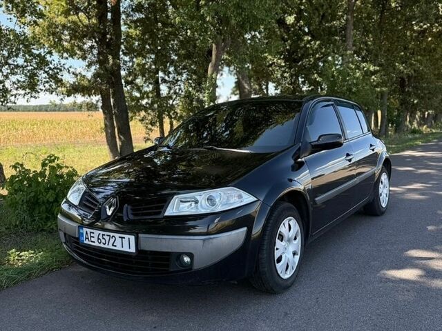 Чорний Рено Меган, об'ємом двигуна 1.6 л та пробігом 286 тис. км за 3800 $, фото 1 на Automoto.ua