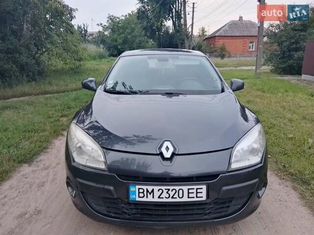 Рено Меган 2009 в Сумах на Automoto.ua Черный Рено Меган, объемом двигателя 1.4 л и пробегом 310 тыс. км за 5800 $, фото 1 на Automoto.ua