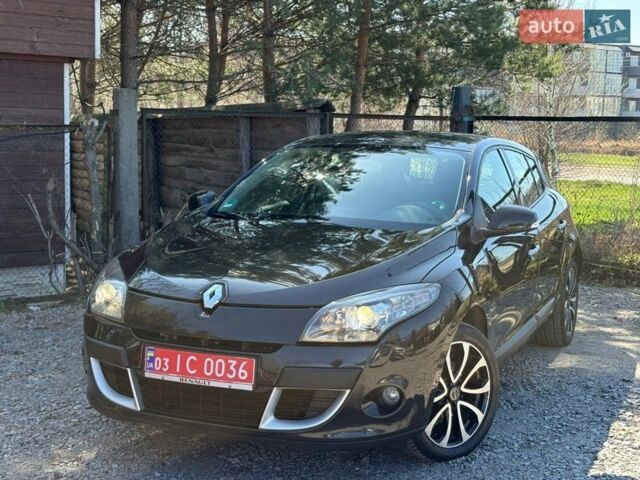 Чорний Рено Меган, об'ємом двигуна 1.6 л та пробігом 232 тис. км за 7000 $, фото 1 на Automoto.ua