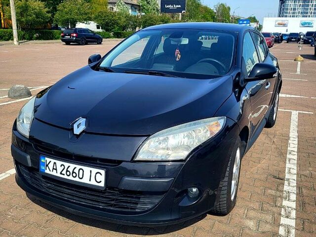 Черный Рено Меган, объемом двигателя 1.5 л и пробегом 217 тыс. км за 5999 $, фото 1 на Automoto.ua