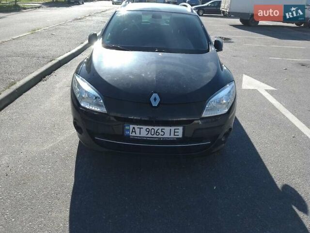 Черный Рено Меган, объемом двигателя 1.4 л и пробегом 143 тыс. км за 6700 $, фото 1 на Automoto.ua