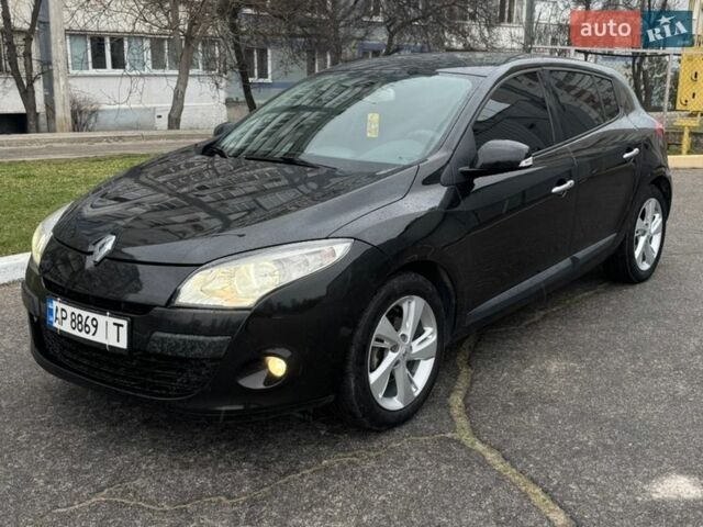 Черный Рено Меган, объемом двигателя 1.5 л и пробегом 265 тыс. км за 5800 $, фото 1 на Automoto.ua